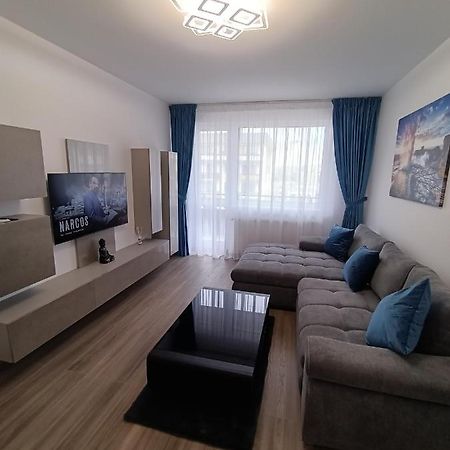 D&N Relax Apartment Braşov Buitenkant foto